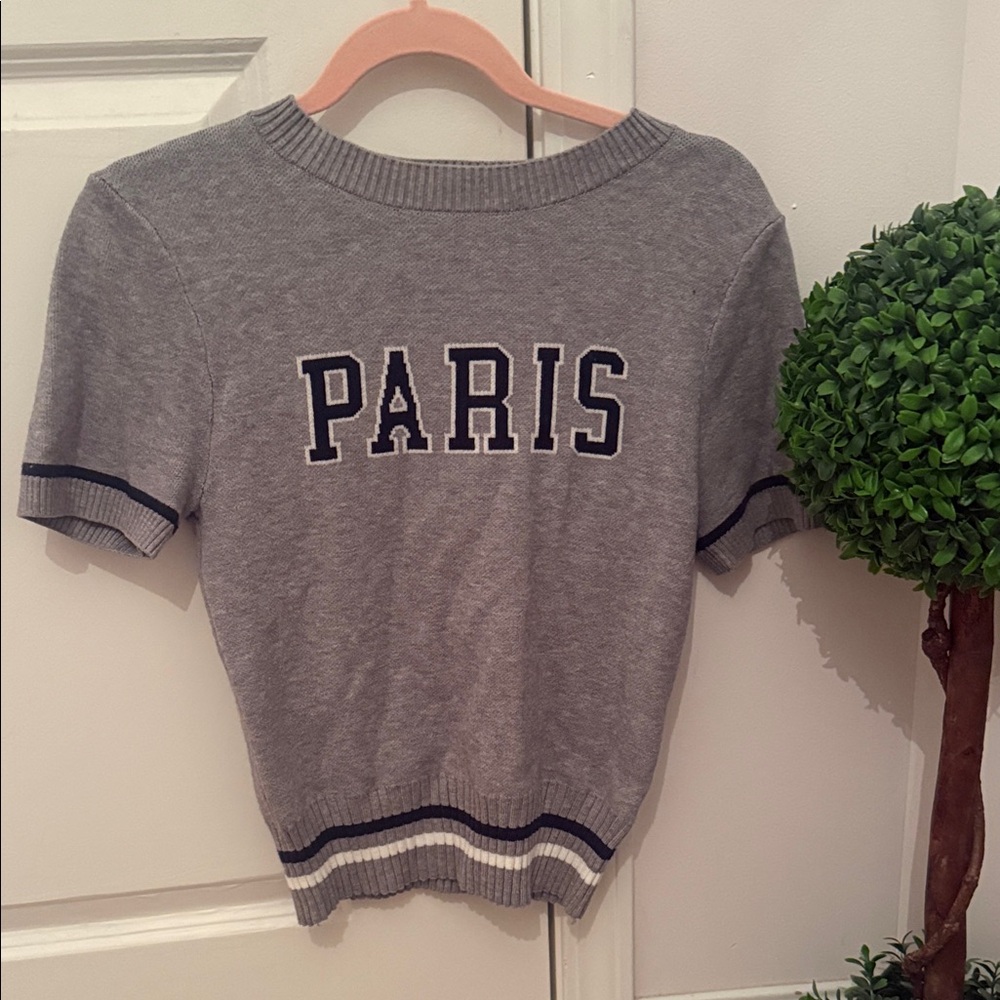 SO Gray Crew Neck Sweater with Paris Print